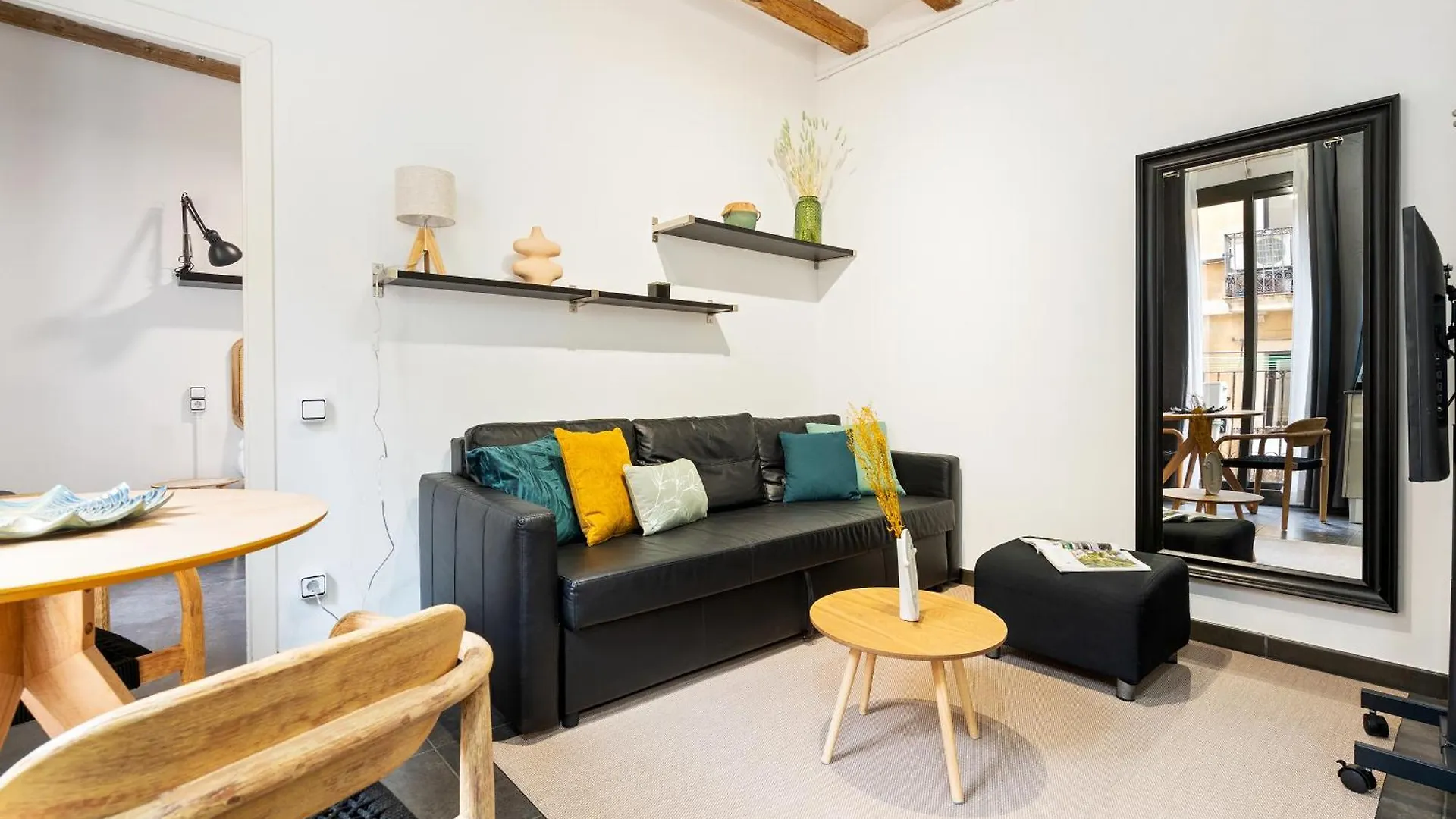 Lodging Apartments Almirall Beach 22 Барселона